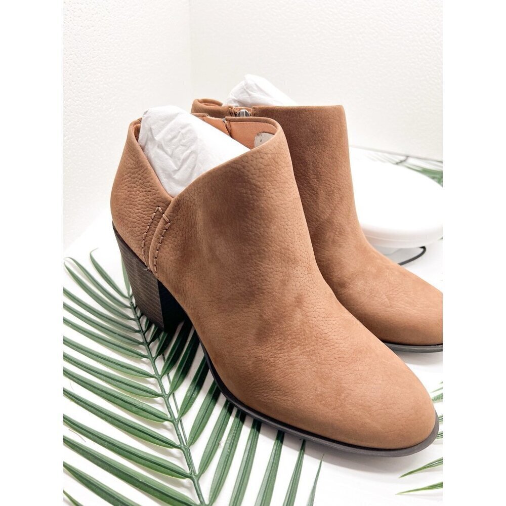 Lucky Brand Bellita Women's Brown Leather Heeled Ankle Booties Size 11 NWOB - Picture 3 of 10